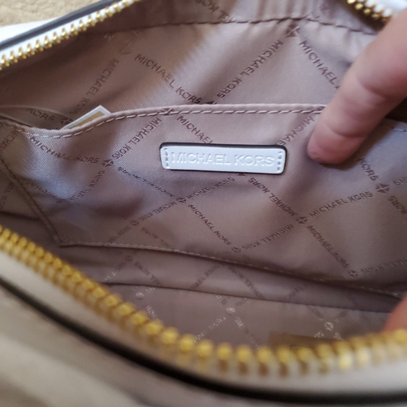 Michael kors Jet Set Large Fruit Print Logo Crossbody Bag - Picture 8 of 12